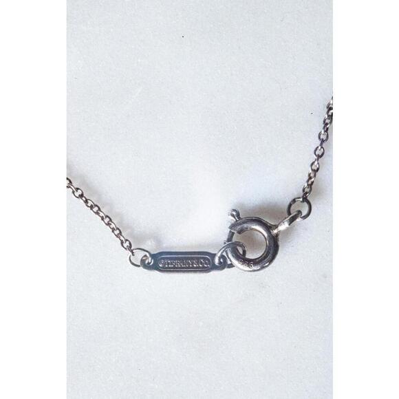 Tiffany & Co Tri-Sterling Silver interlocking Circle Necklace Sterling Silver - Picture 4 of 5